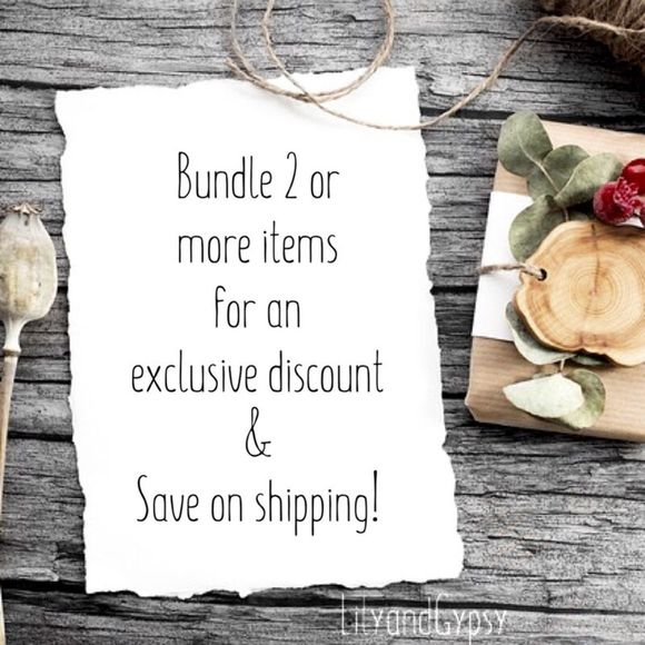 Lace overlay v neckline blouse - Picture 6 of 6